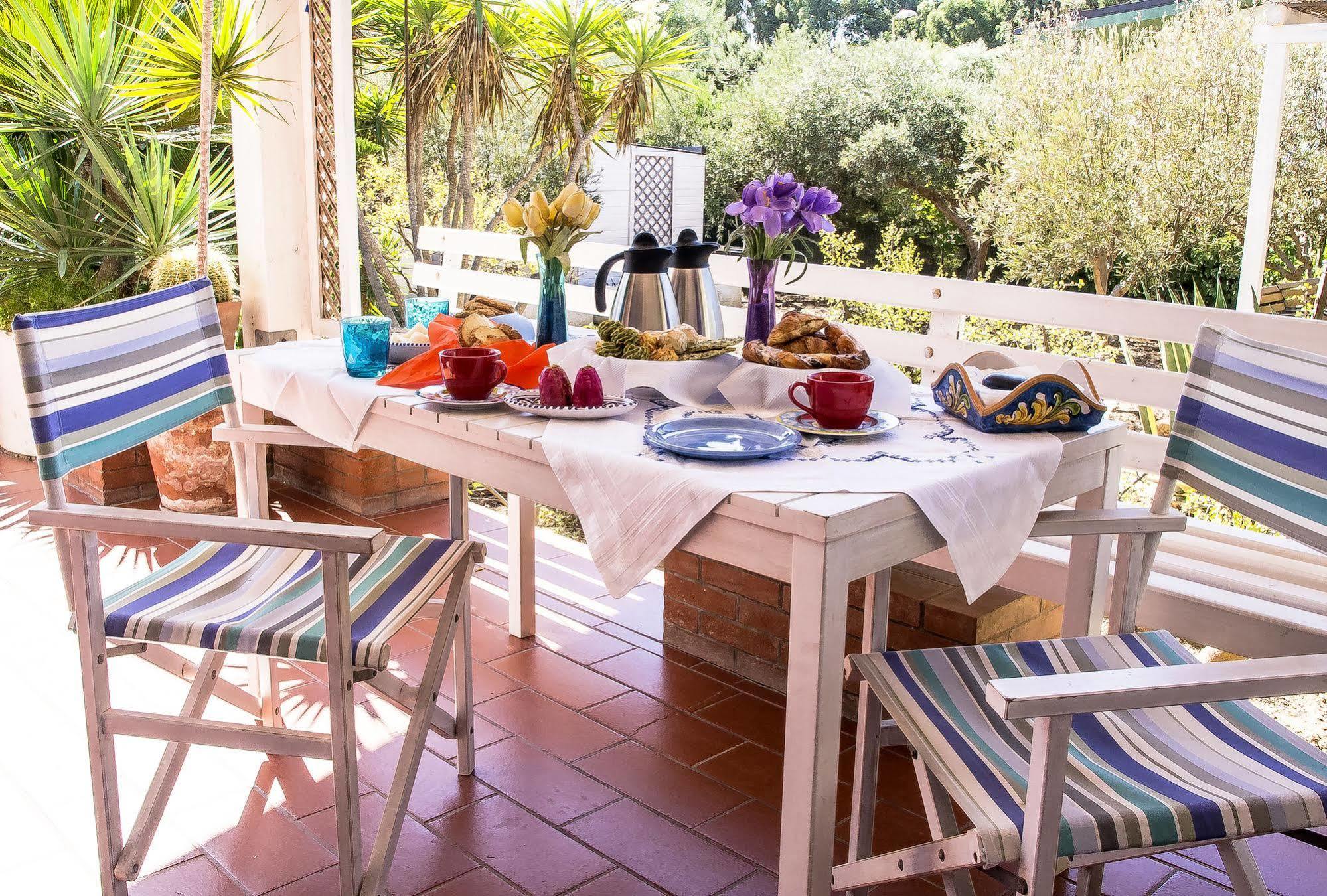 Villa Cetta B&B San Leone Bagian luar foto